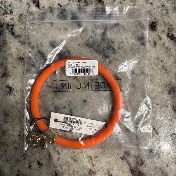 MARC by Marc Jacobs Silicone Bracelet - Picture 2 of 2